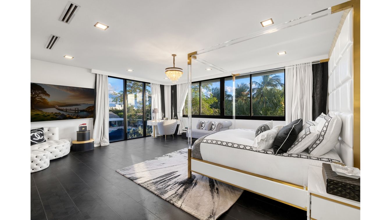 Bedroom, Chandelier, Interior, Recessed Lighting, Wood Texture Flooring