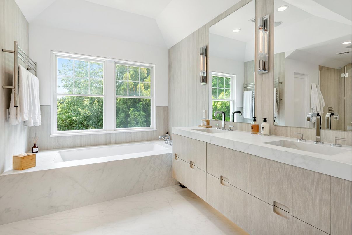 Bathroom, Dual Sink Vanities, Interior, Marble, Recessed Lighting