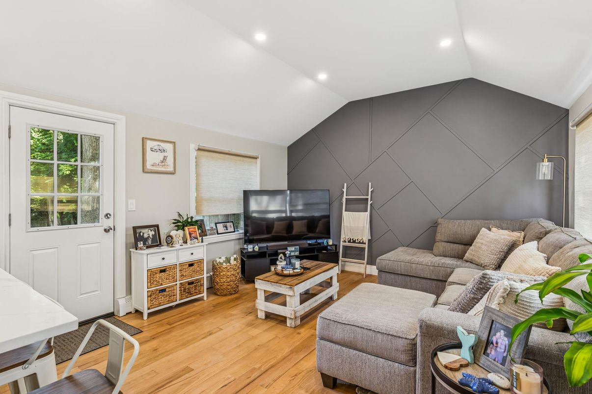 DE Listing image placeholder