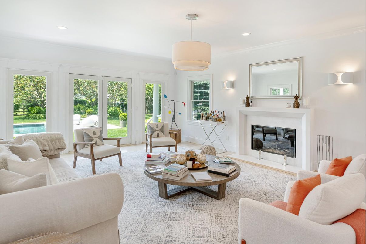 Fireplace, Interior, Living room, Recessed Lighting