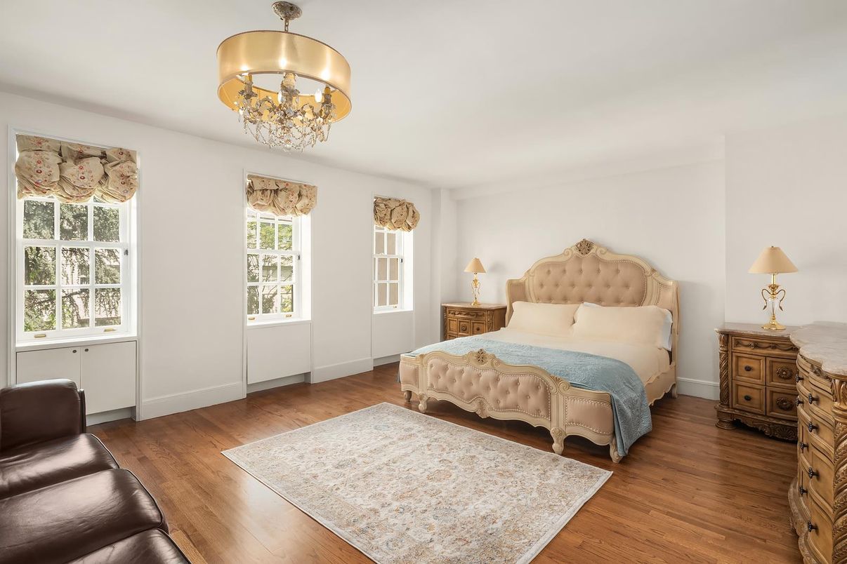 Bedroom, Chandelier, Interior, Wood Texture Flooring
