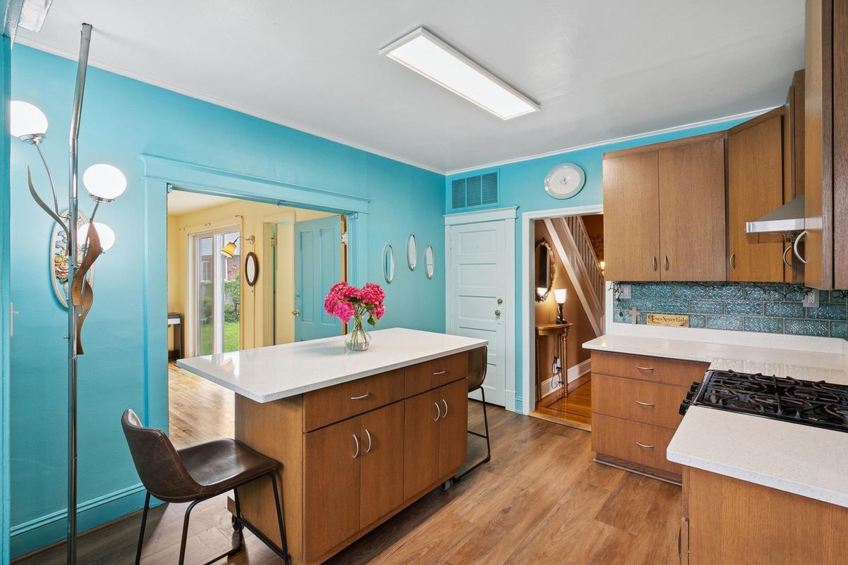 Interior, Kitchen, Stainless Steel Appliances, Wood Texture Flooring