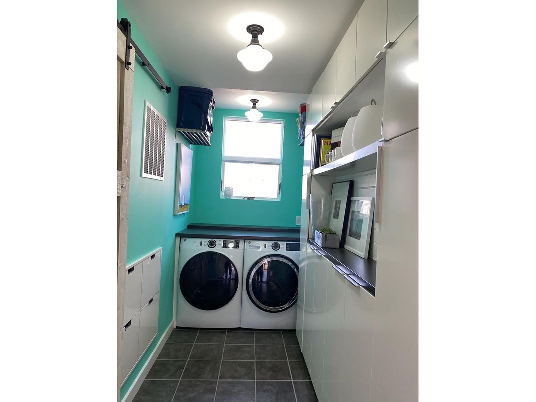Interior, Washer