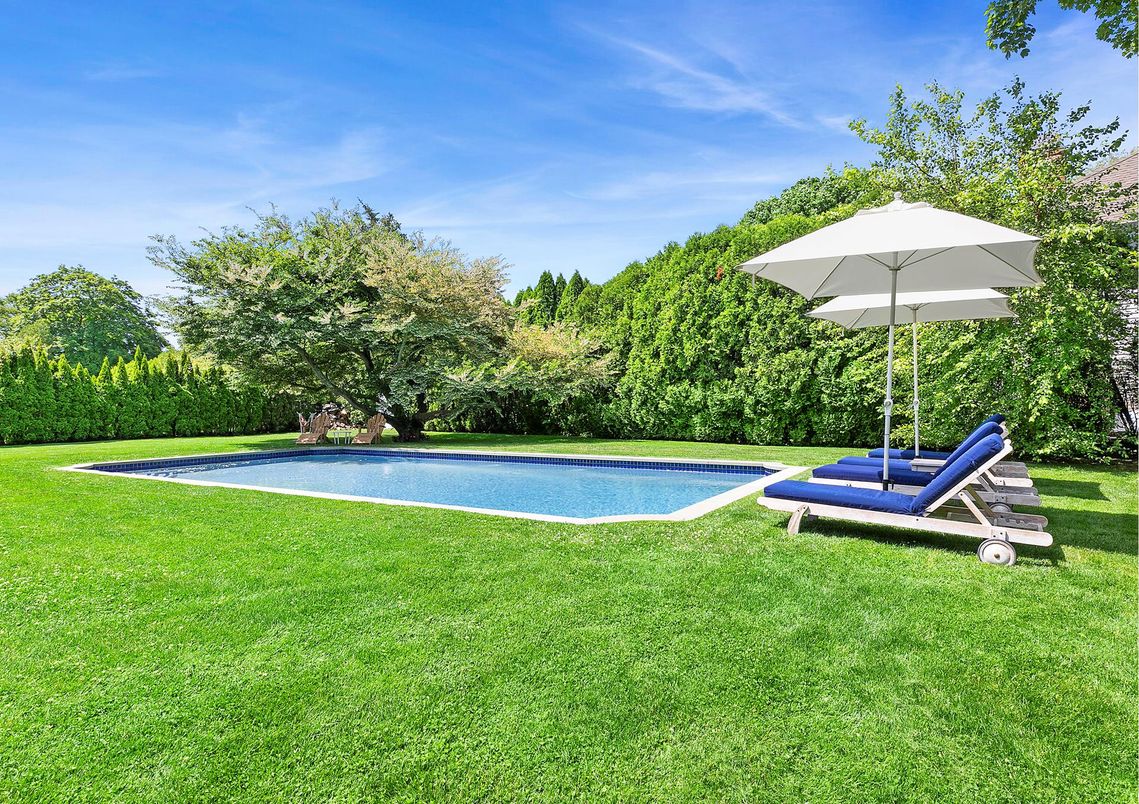 Backyard, Exterior, Pool