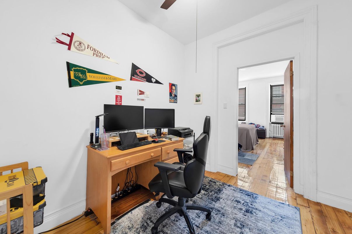 Bedroom, Home Office, Interior, Wood Texture Flooring