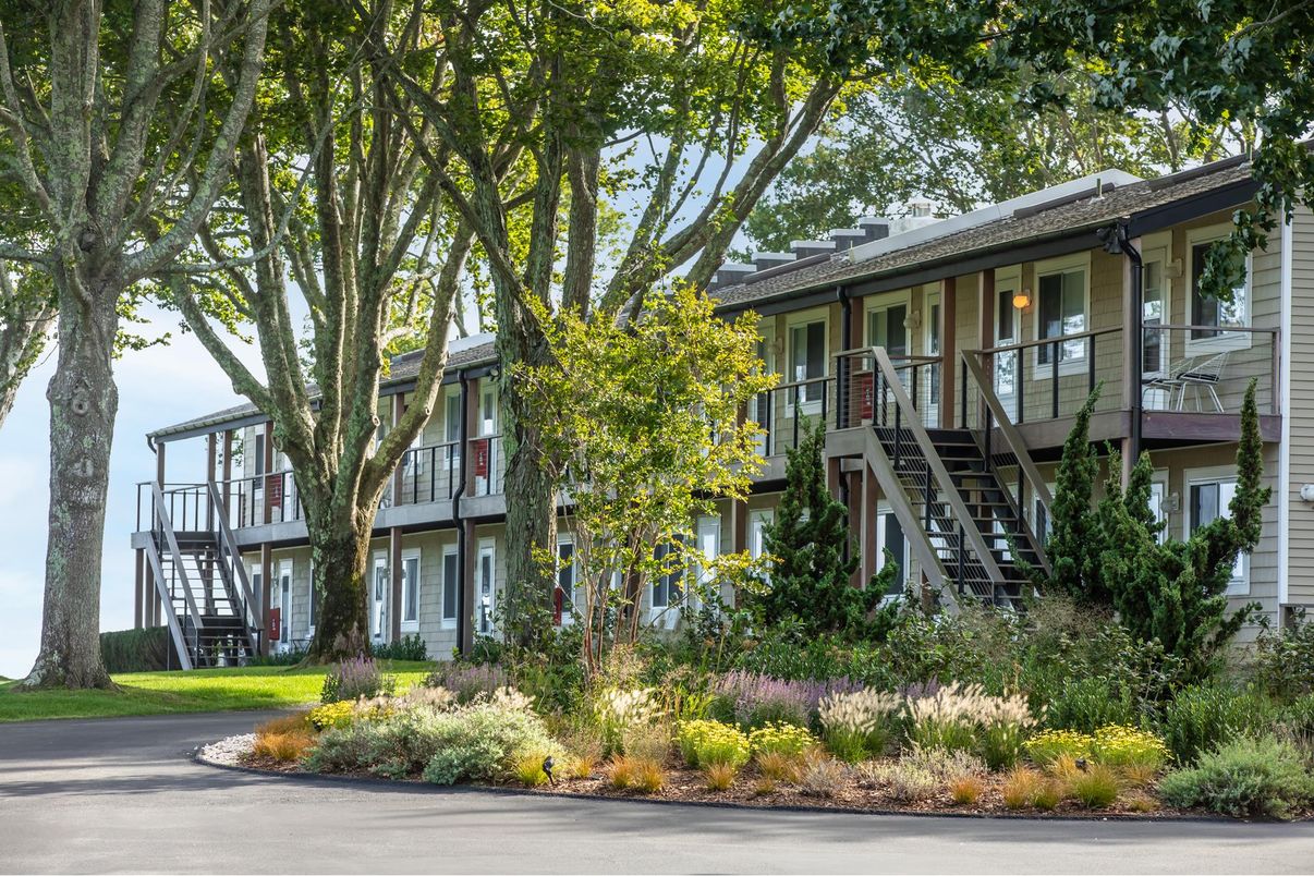 Exterior, Facade, Condo Building