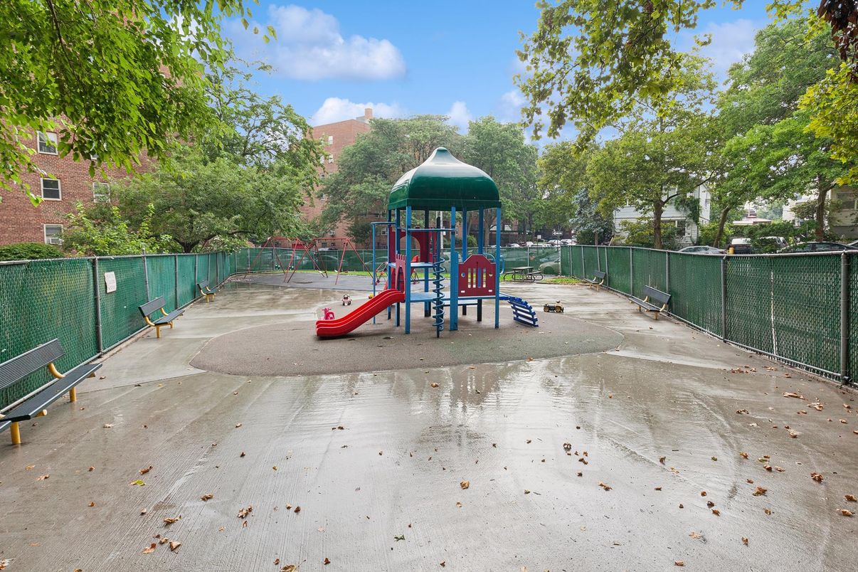 Backyard, Exterior, Playground