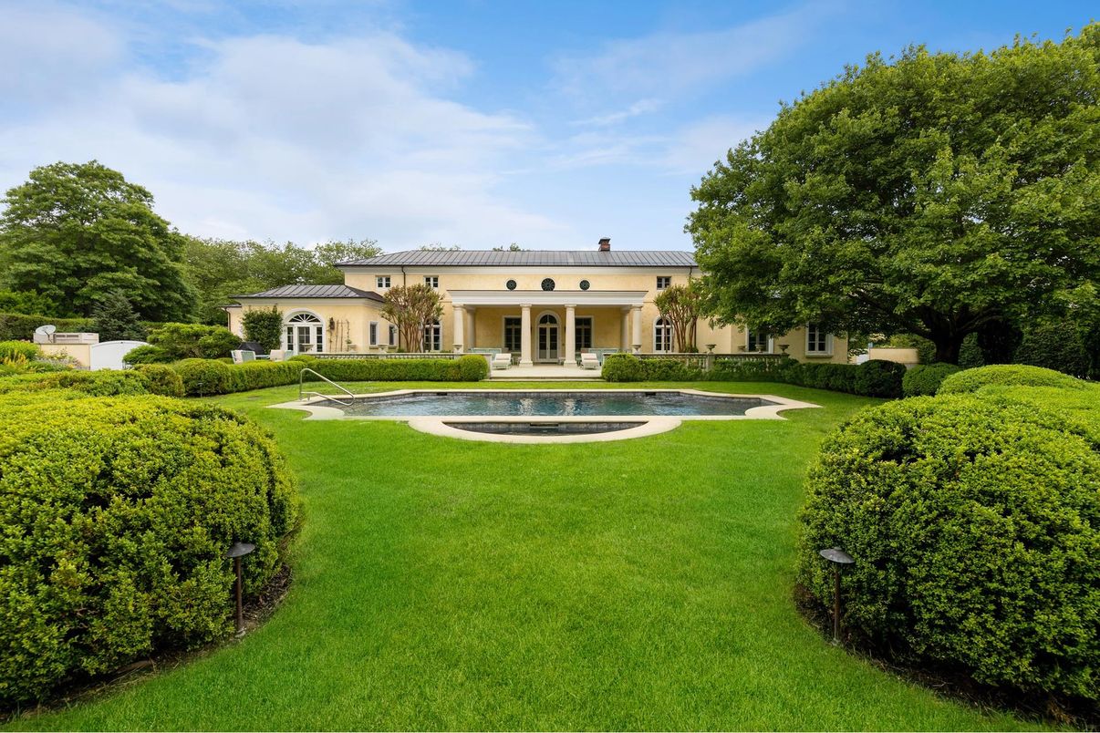 Backyard, Exterior, Pool