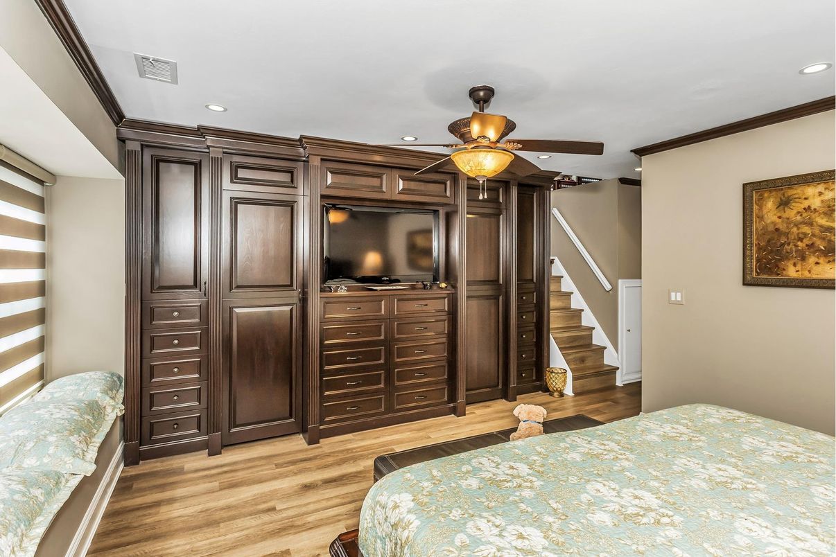 DE Listing image placeholder