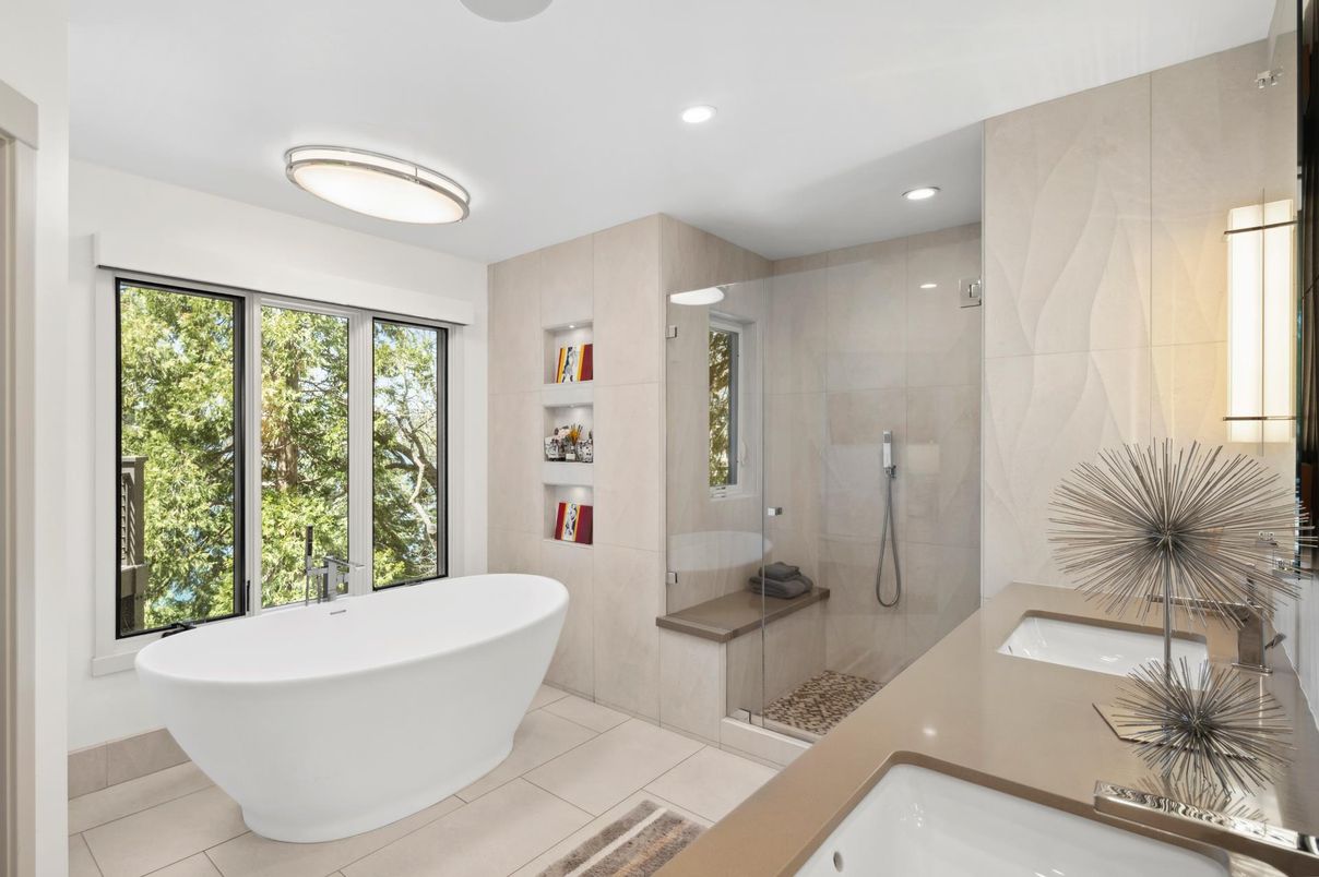 Bathroom, Free Standing Baths, Glass Shower, Interior, Recessed Lighting