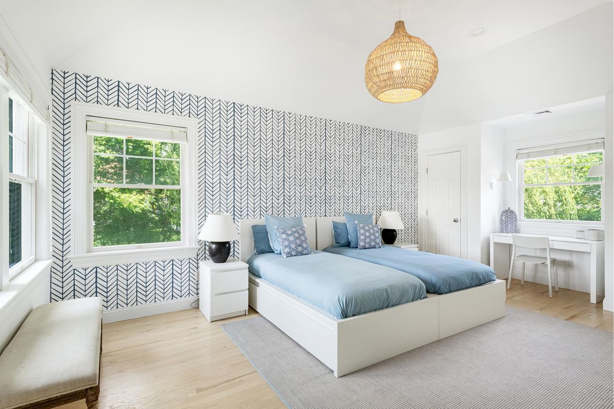 Bedroom, Interior, Pendant Lights, Wood Texture Flooring