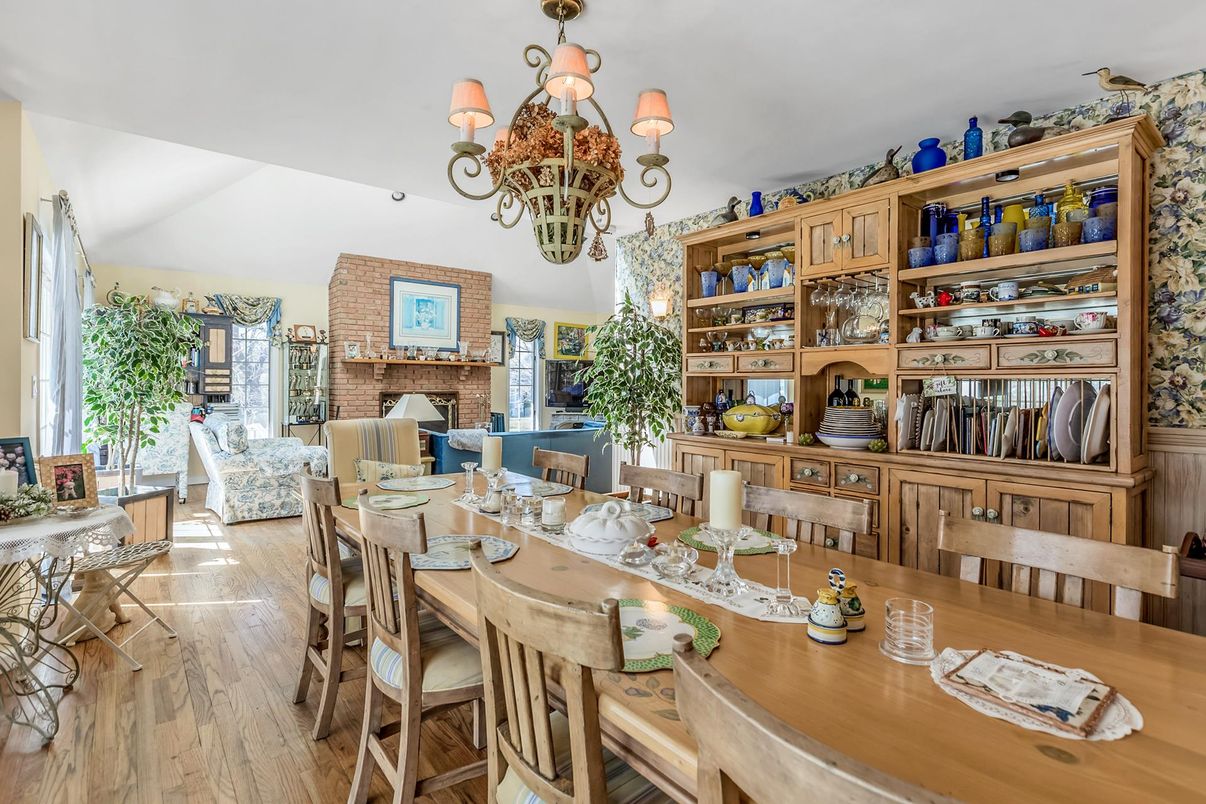 Chandelier, Dining room, Fireplace, Interior, Living room, Wood Texture Flooring