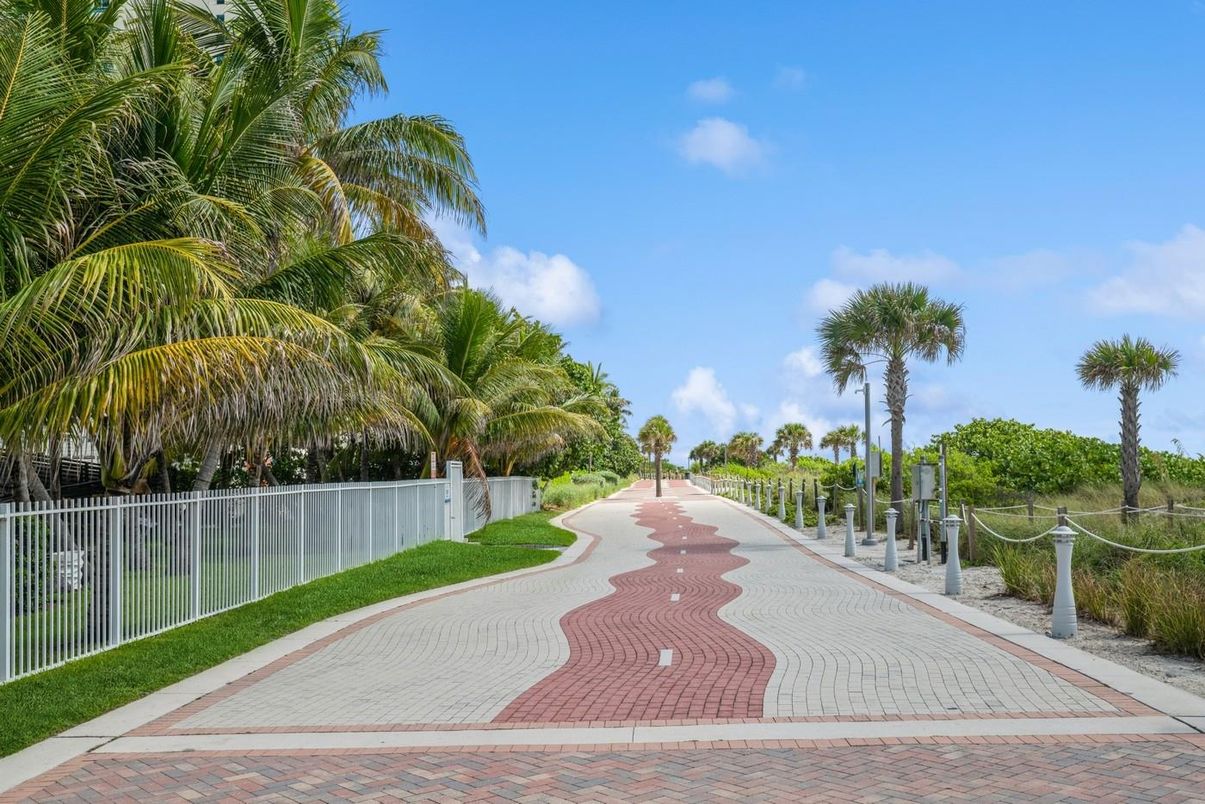 DE Listing image placeholder