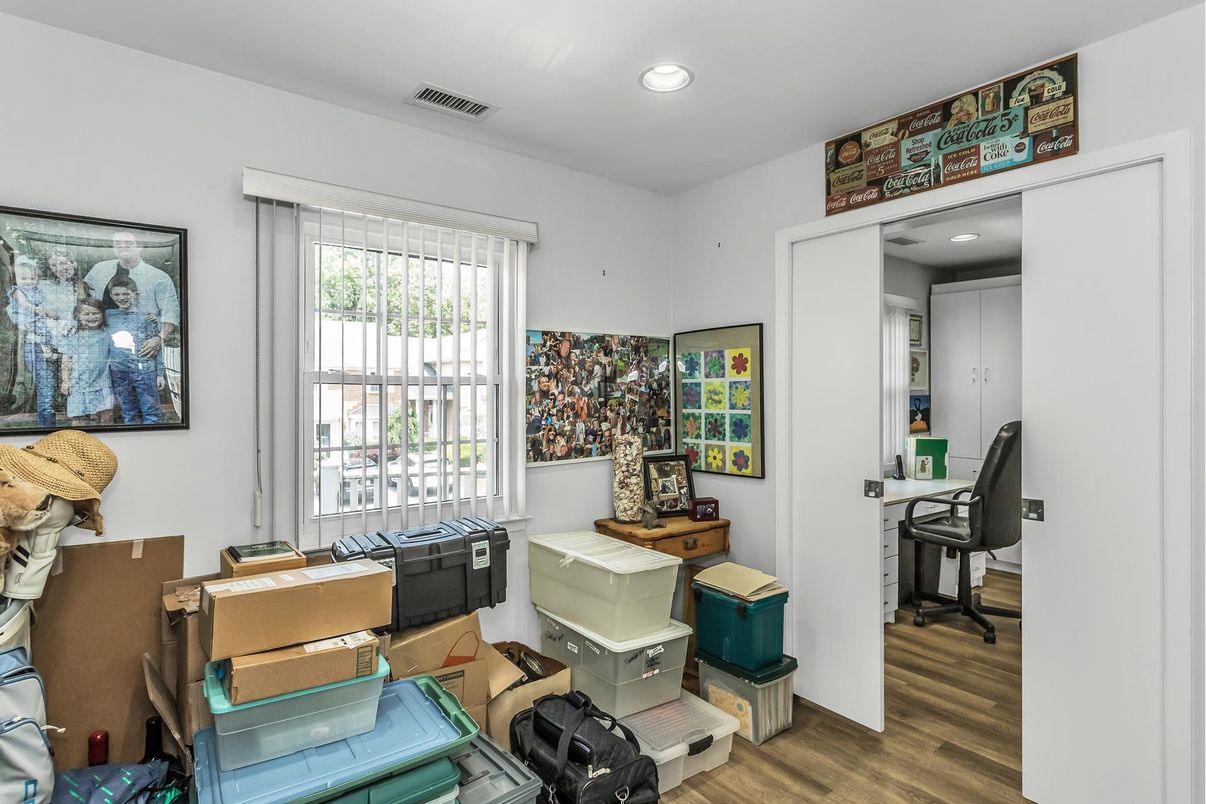 DE Listing image placeholder