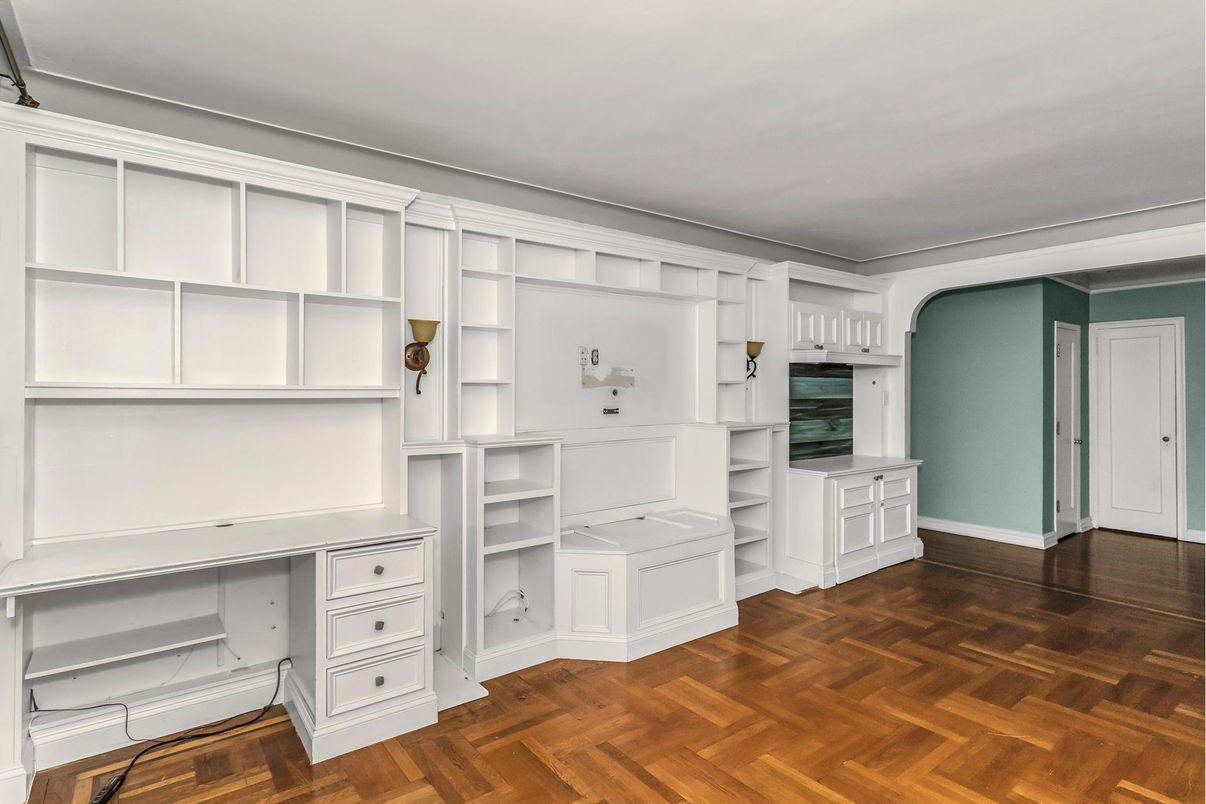 DE Listing image placeholder