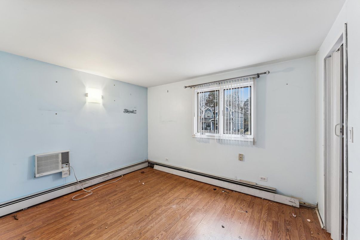 DE Listing image placeholder