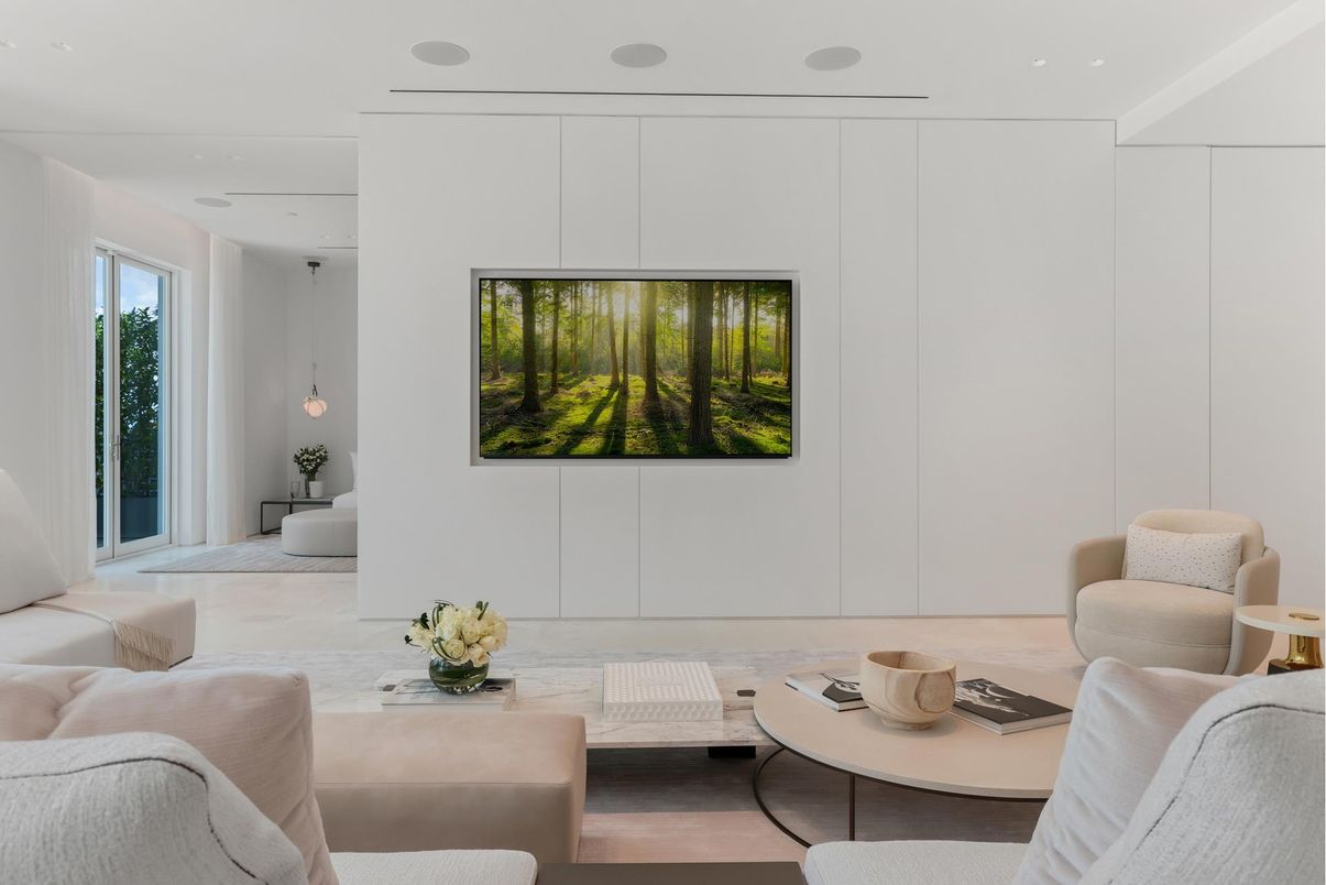 Interior, Living room, Pendant Lights, Recessed Lighting