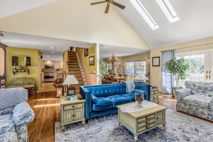 Chandelier, Dining room, Interior, Kitchen, Living room, Recessed Lighting, Stainless Steel Appliances, Wood Texture Flooring