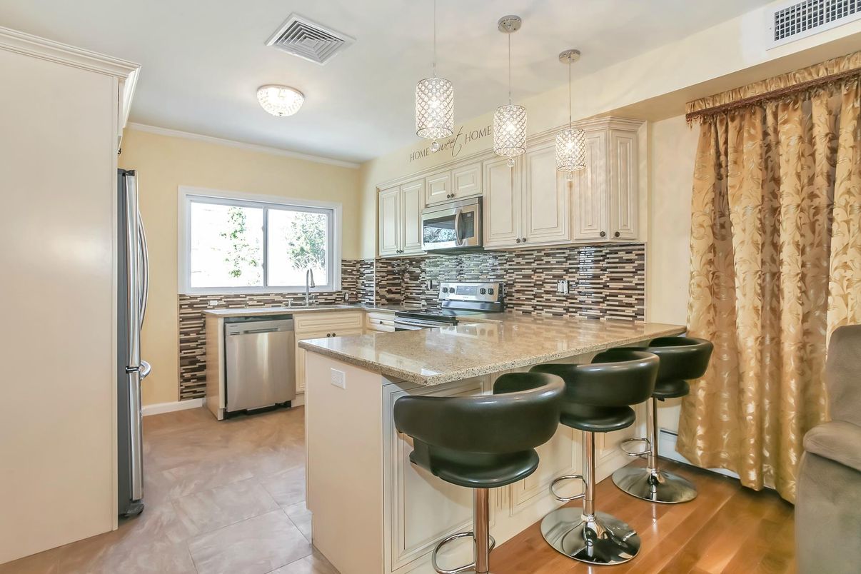 DE Listing image placeholder