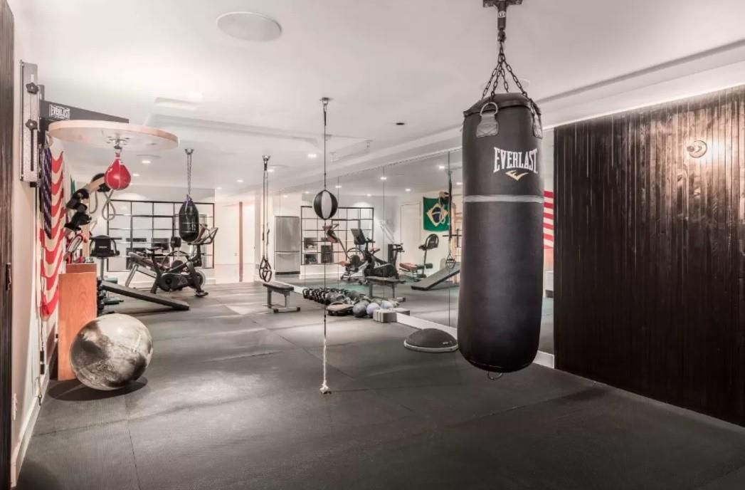 Fitness Equipment, Interior, Recessed Lighting