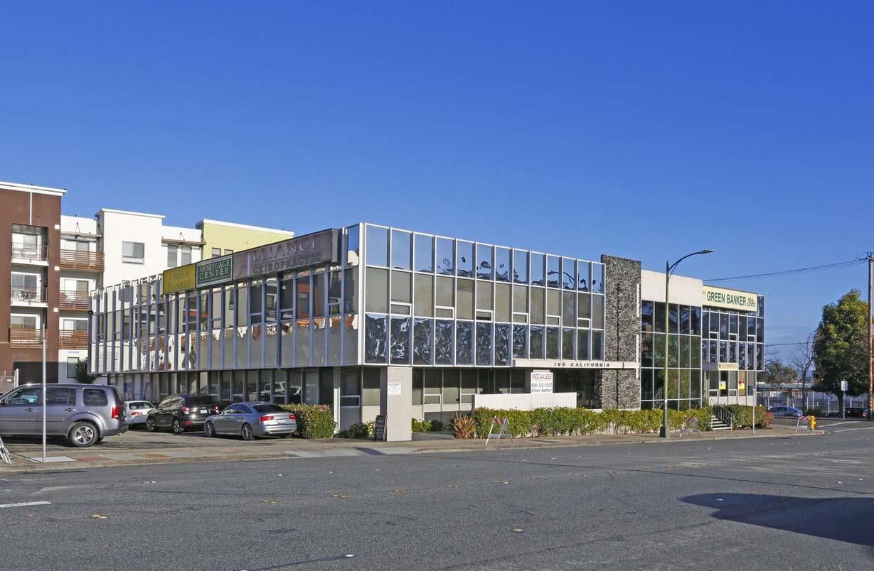 Exterior, Facade, Highrise