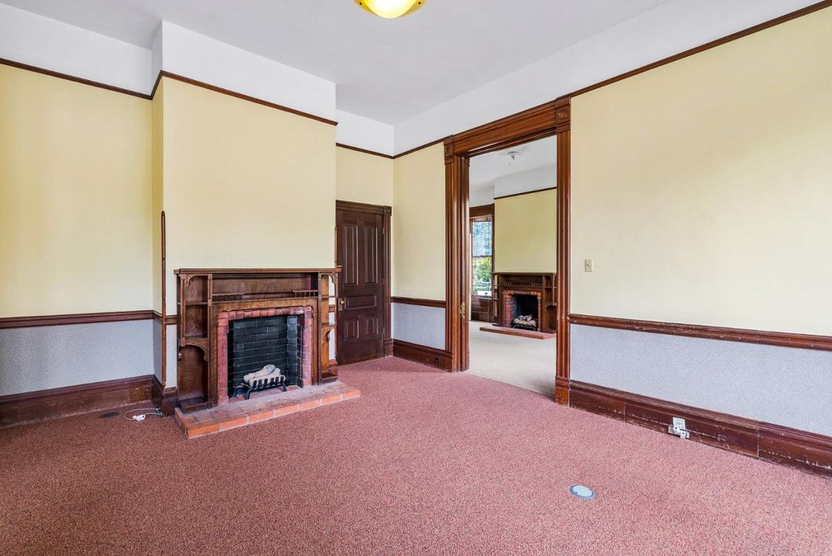 Empty room, Fireplace, Interior