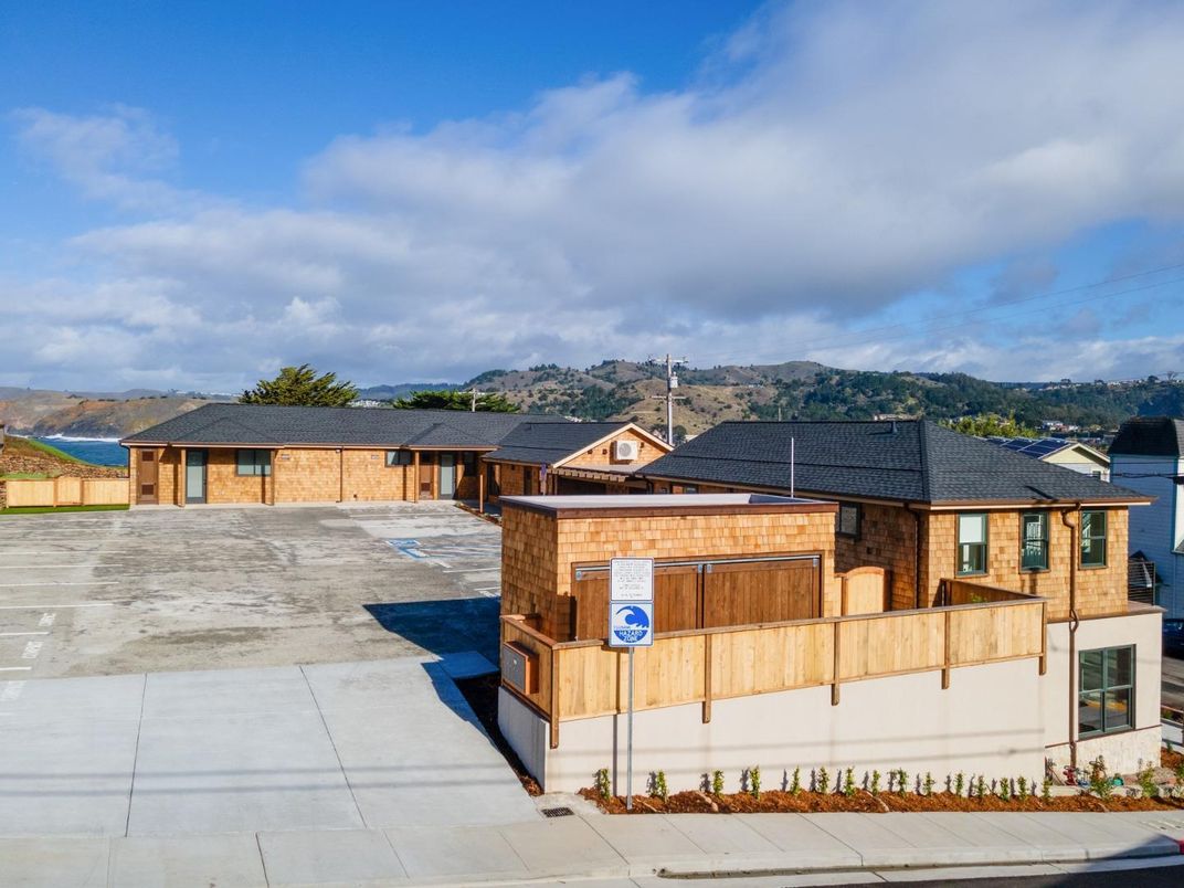 Exterior, Facade, French Provincial