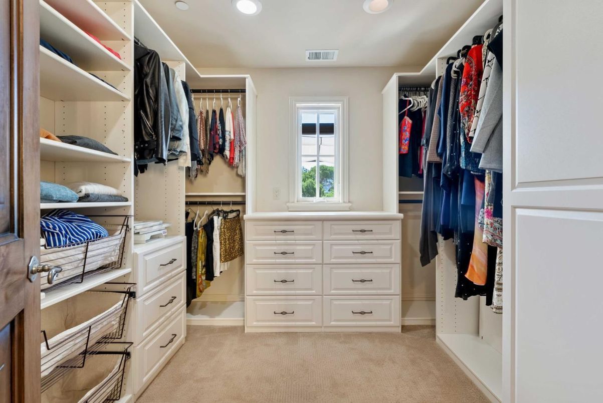 Interior, Recessed Lighting, Walk-in Closets