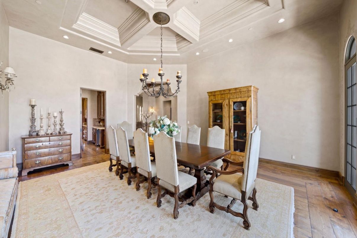 Chandelier, Dining room, Interior, Recessed Lighting, Wood Texture Flooring