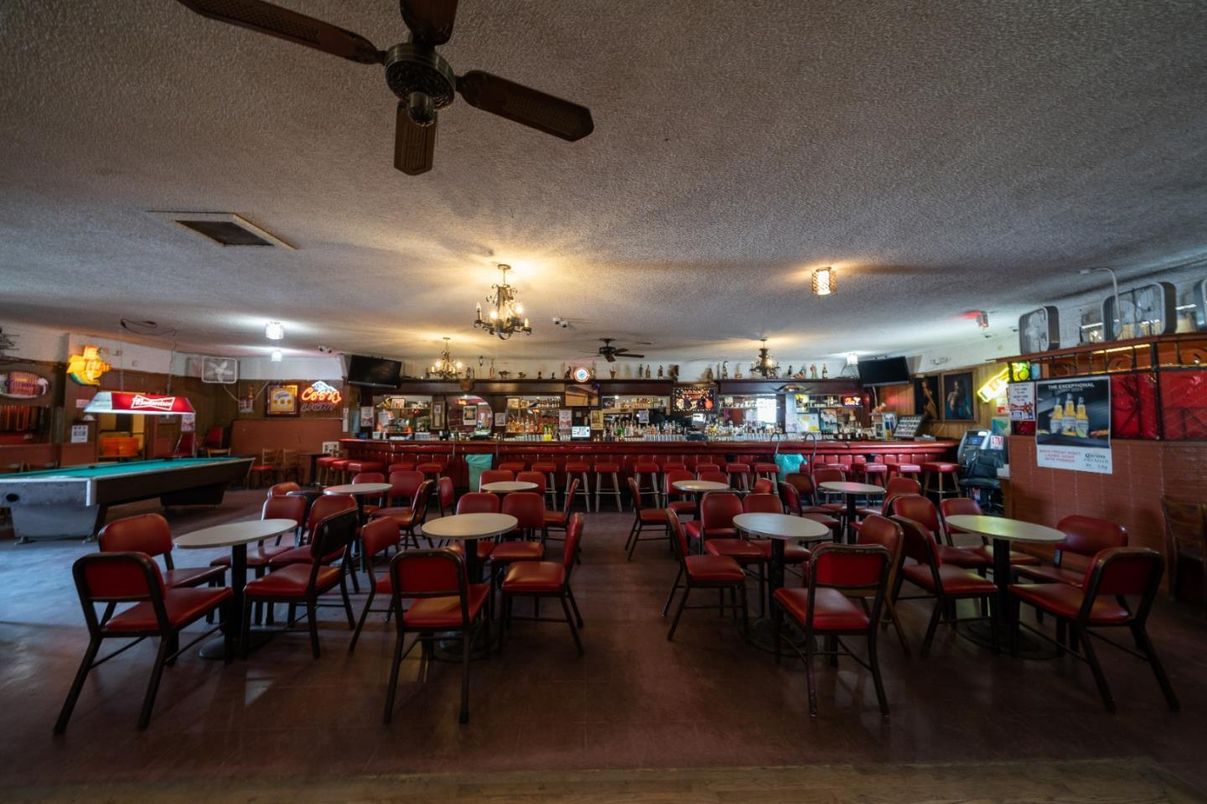 Billiard Table, Dining room, Game Room, Interior