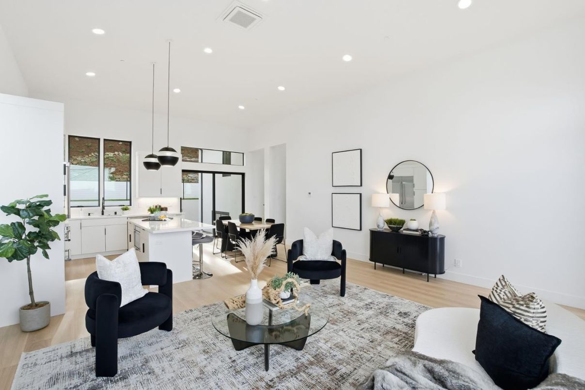 Dining room, Interior, Kitchen, Living room, Pendant Lights, Recessed Lighting, Wood Texture Flooring