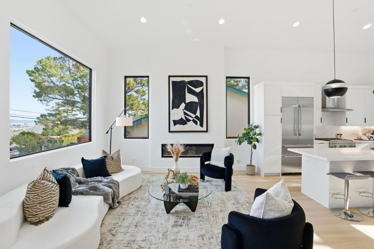 Interior, Kitchen, Living room, Pendant Lights, Recessed Lighting, Stainless Steel Appliances, Wood Texture Flooring