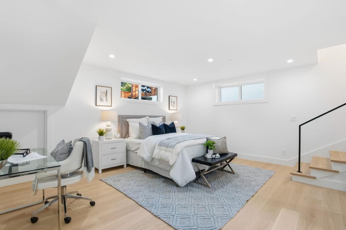 Bedroom, Home Office, Interior, Recessed Lighting, Wood Texture Flooring