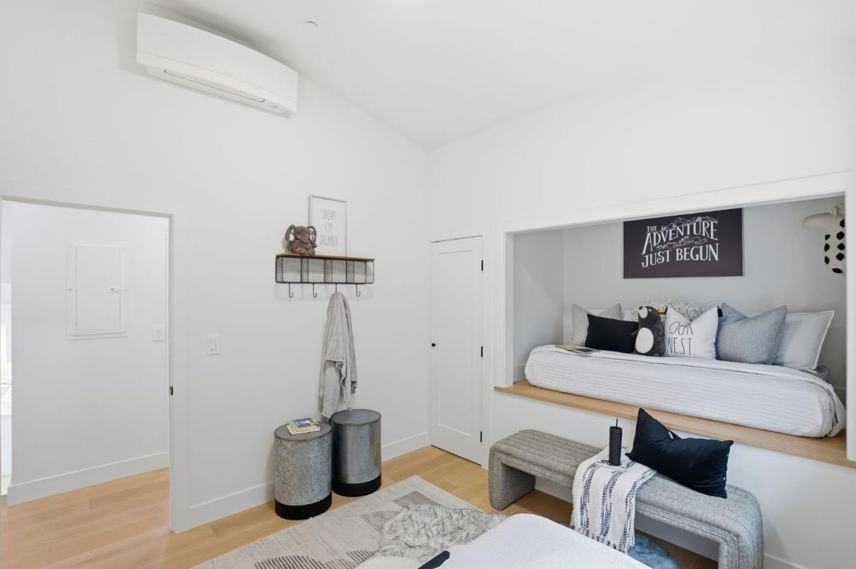 Bedroom, Interior, Wood Texture Flooring