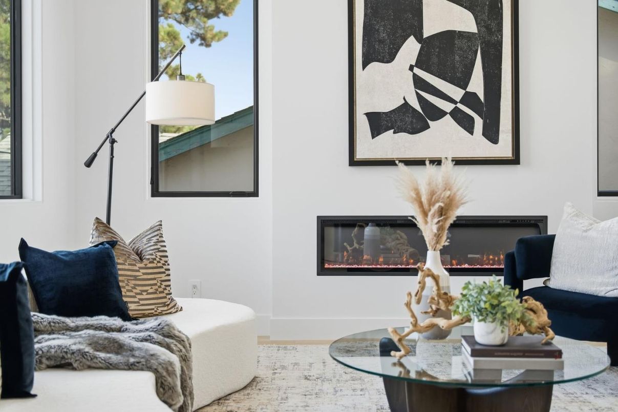 Fireplace, Interior, Living room