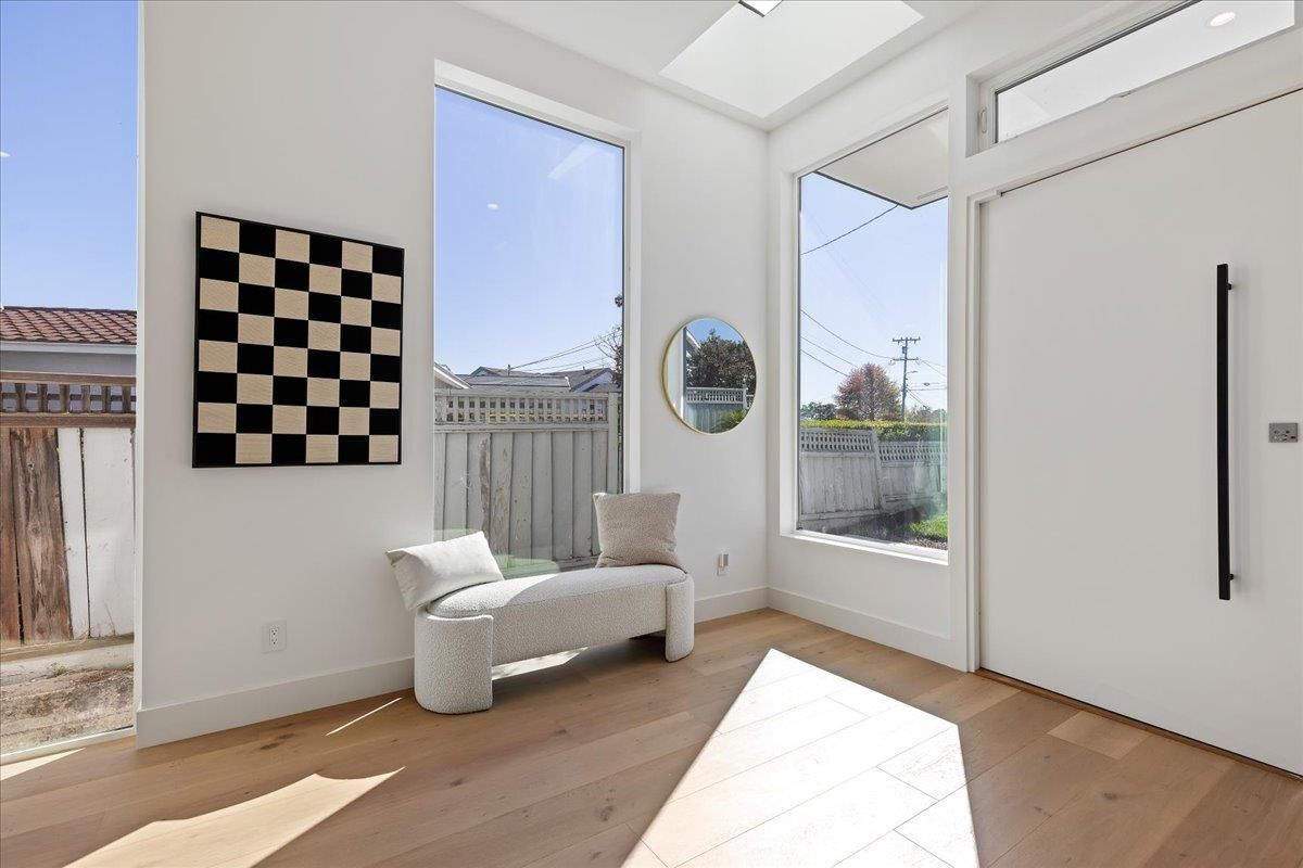 DE Listing image placeholder