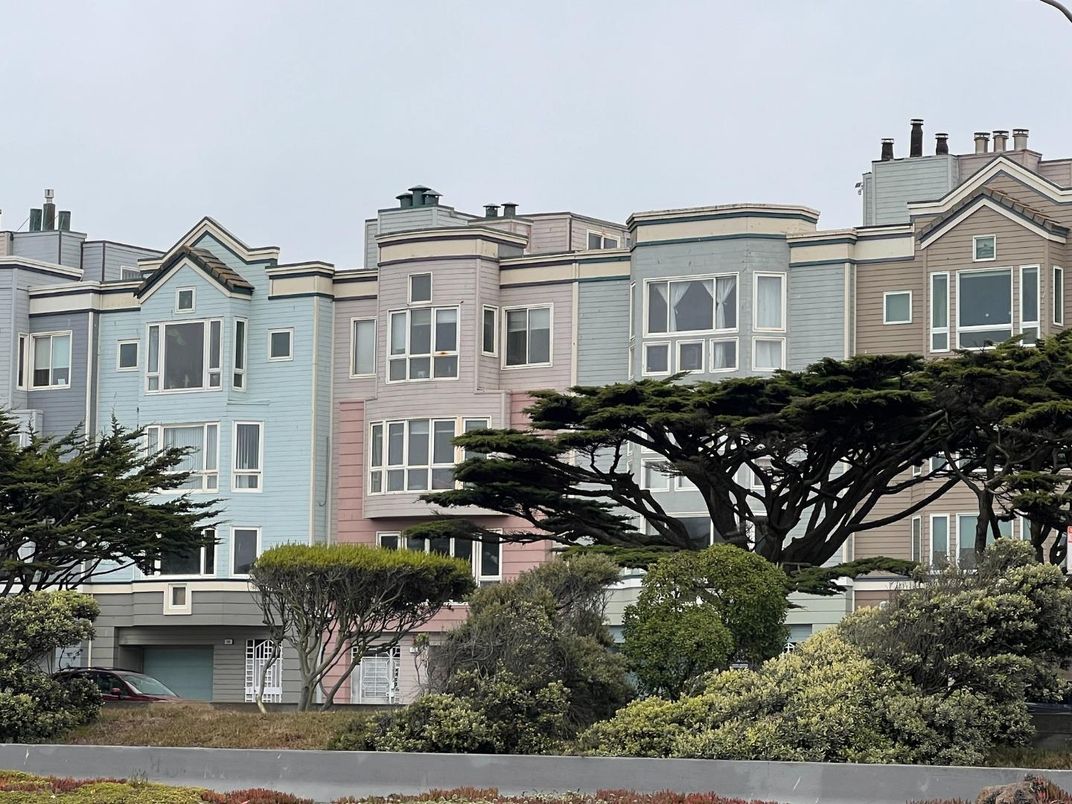 Attached, Exterior, Facade, Rowhouse