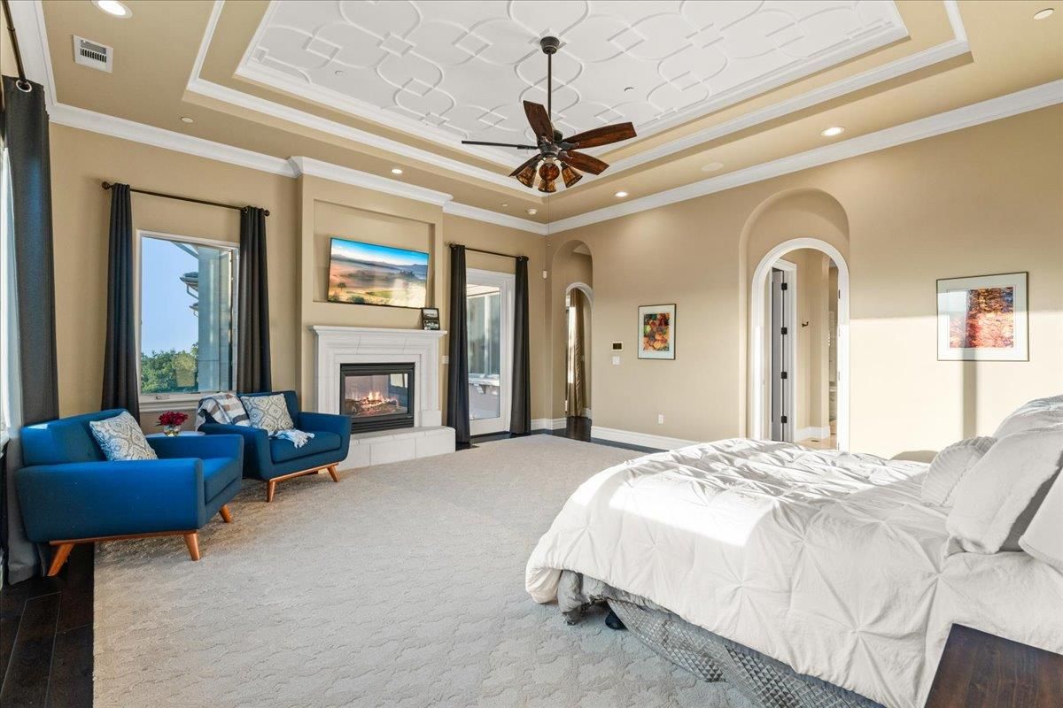 Bedroom, Fireplace, Interior, Recessed Lighting