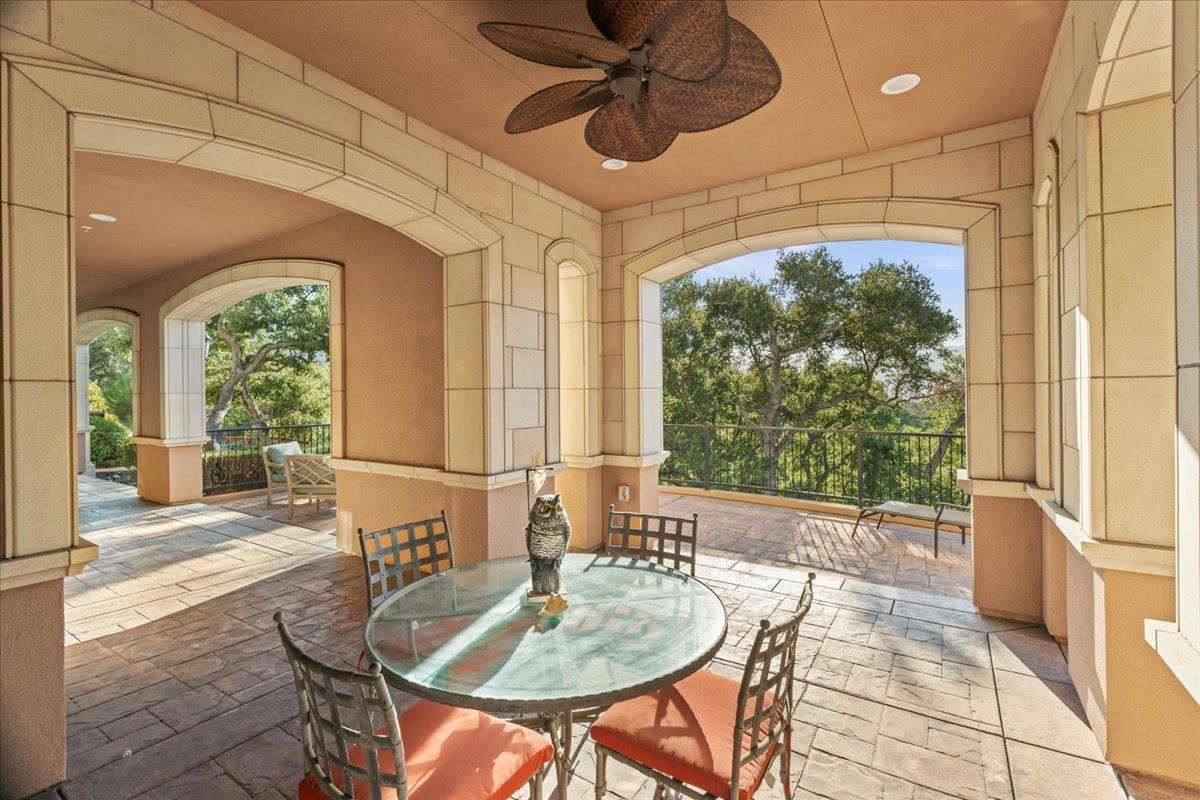 Exterior, Recessed Lighting