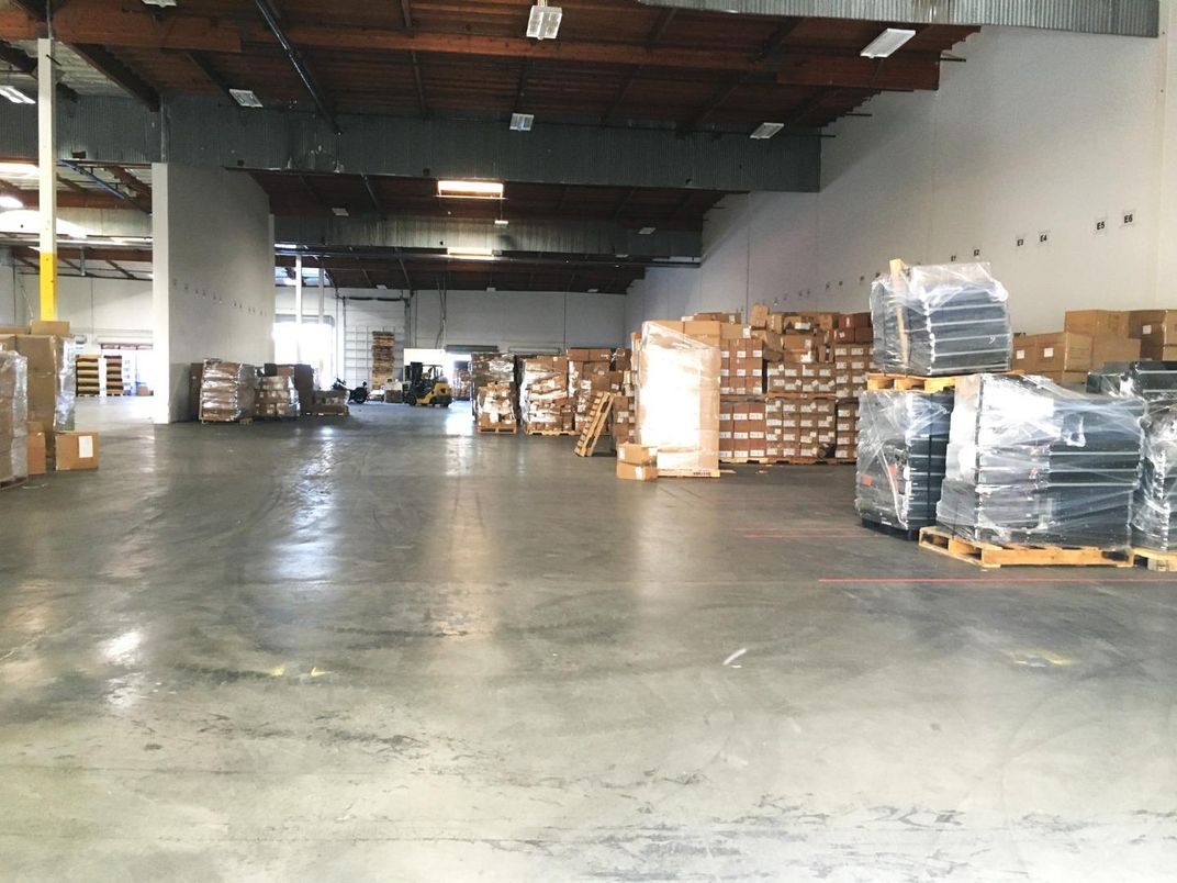 Garage, Interior