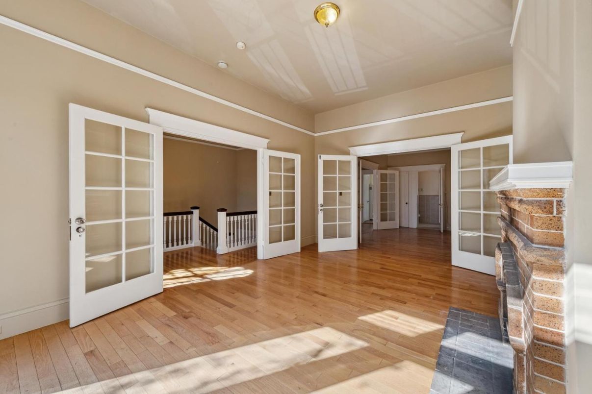 Empty room, Fireplace, Interior, Wood Texture Flooring