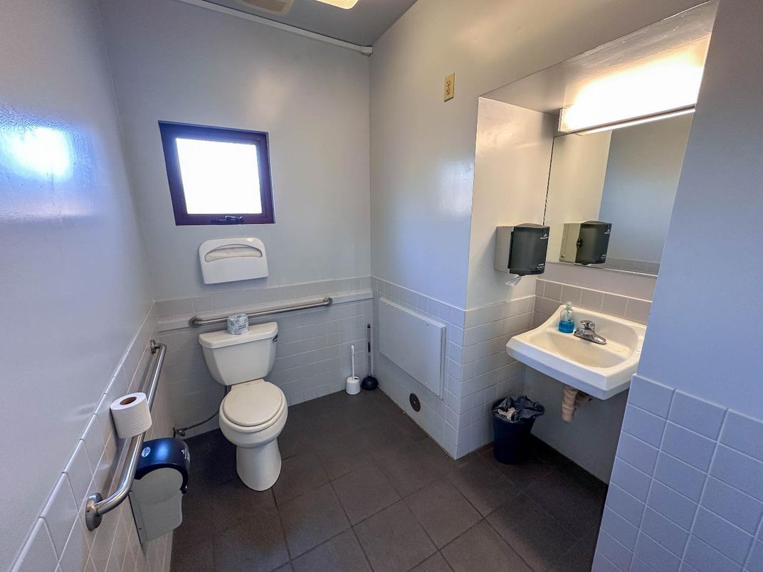 DE Listing image placeholder