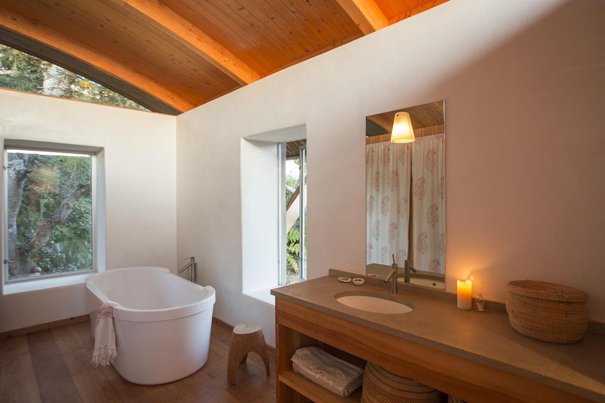 Bathroom, Free Standing Baths, Interior, Wooden Beams, Wooden Ceilings, Wood Texture Flooring