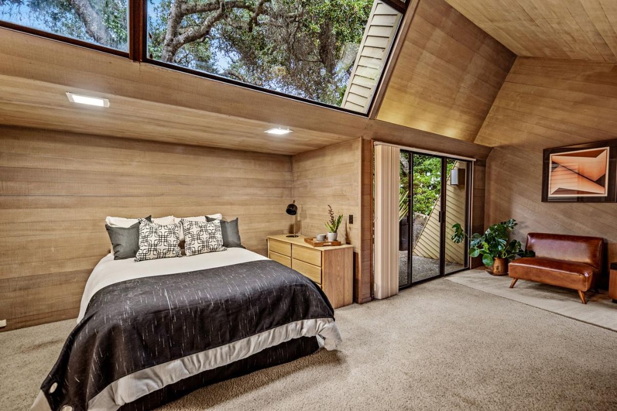 Bedroom, Interior, Recessed Lighting, Wooden Ceilings, Wooden Walls