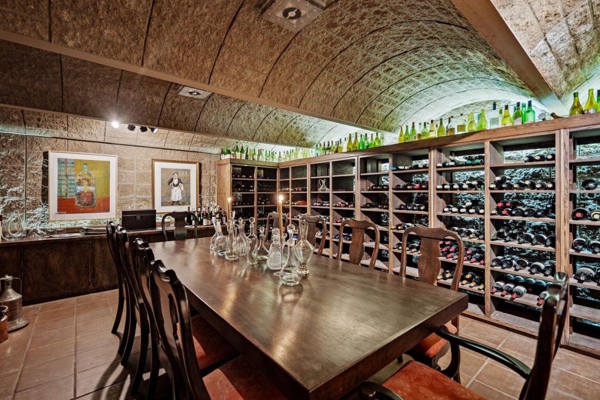 Dining room, Interior, Wine Storage