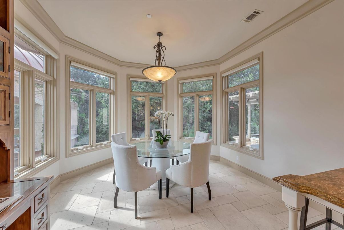 Dining room, Interior, Pendant Lights, Sun Room