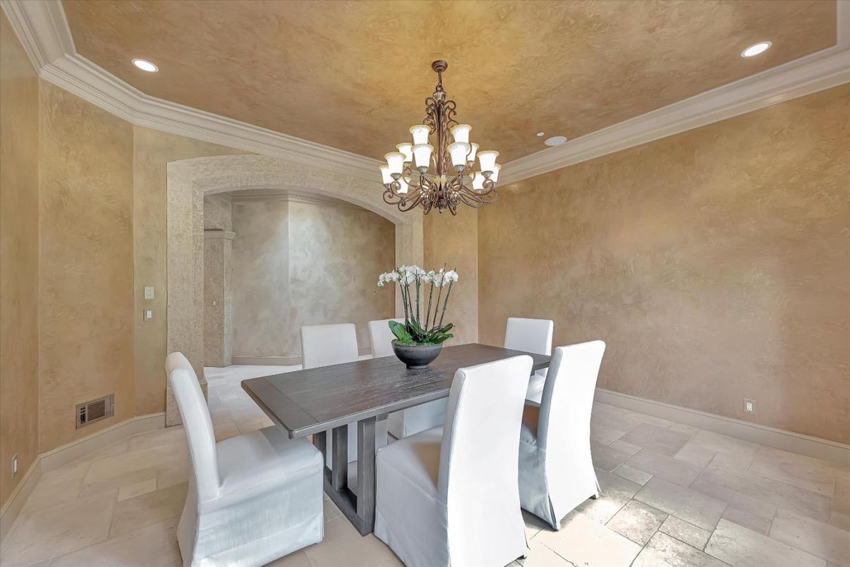 Chandelier, Dining room, Interior, Recessed Lighting