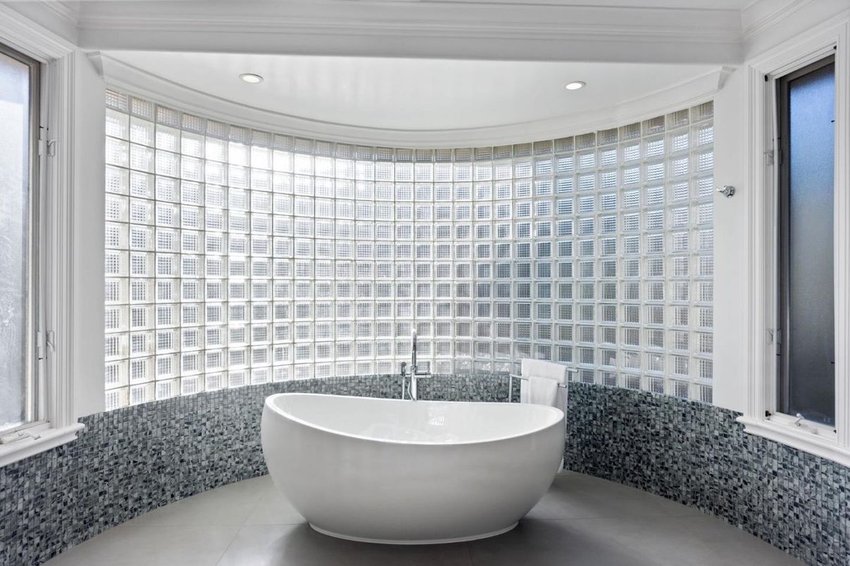 Bathroom, Free Standing Baths, Interior, Recessed Lighting