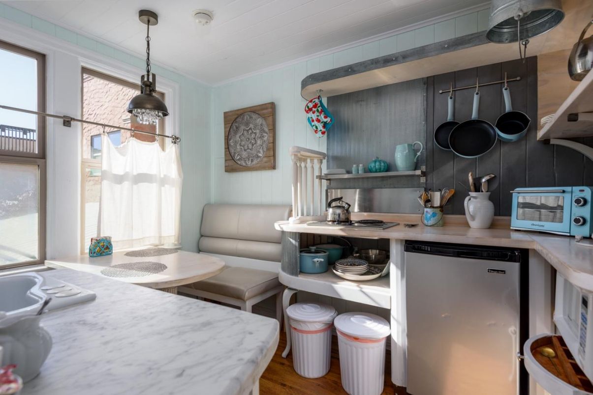 Interior, Kitchen, Pendant Lights, Wood Texture Flooring