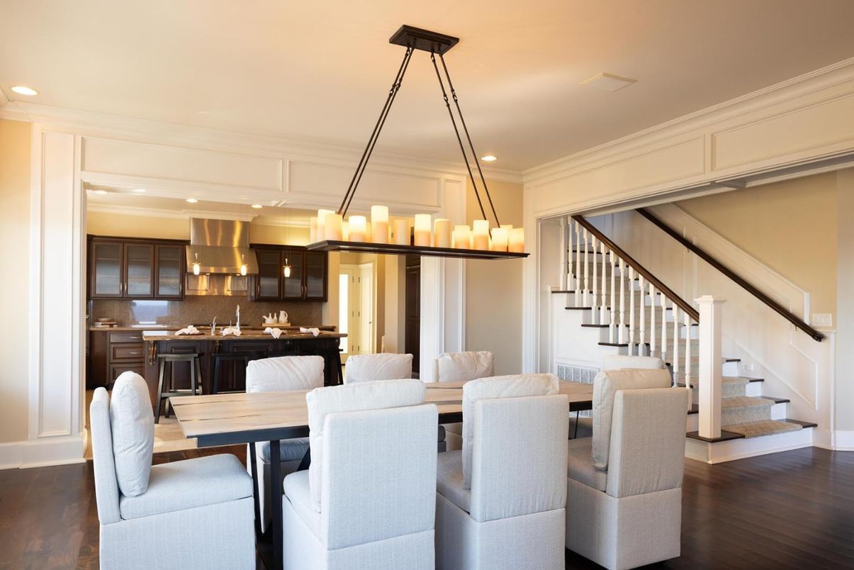 Chandelier, Dining room, Interior, Kitchen, Pendant Lights, Recessed Lighting, Wood Texture Flooring